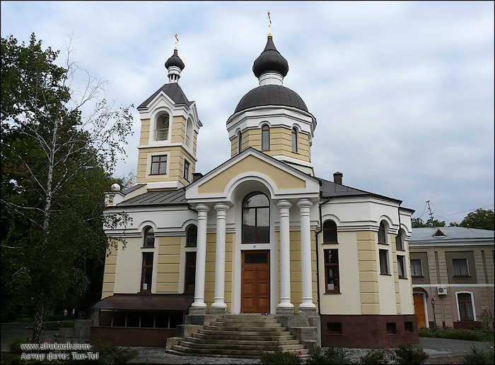 Храм в симферополе святого луки