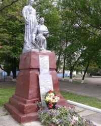 Братская могила воинов ВОв, с. Валуйское
