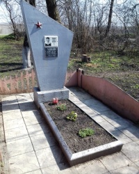 Могила воинов ВОв, г. Дергачи