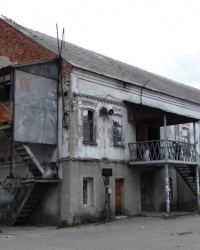 Здание старого клуба, пос. Буды