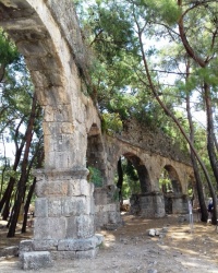 Акведук, м. Фаселіс
