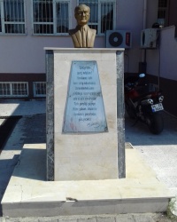 Пам'ятник Ататюрку Мустафі (3), м. Кемер