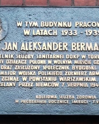 Памятная доска Яну Берманьскому, г. Быдгощ