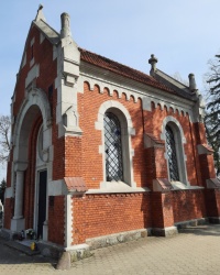 Кладбищенская часовня-склеп св. Барбары, г. Липно