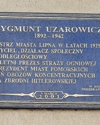 Памятная доска Зигмунту Узаровичу, г. Липно