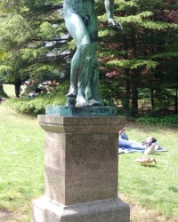 Сатир с кимвалами - скульптура в парке Эрстеда, г. Копенгаген