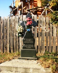 Памятник-крест священнослужителям в г. Смела