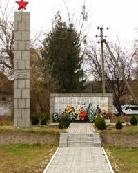 Памятник воинам-односельчанам в с. Белозерье