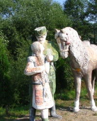 Скульптура «Прощання вояка» в с. Крушельниця