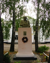 Бюст Т.Г. Шевченко в с. Березняки