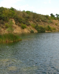 Затопленный карьер в с. Пляковка