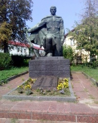 Пам'ятник воїнам Другої світової війни, смт Макарів