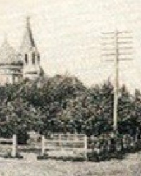 Памятный знак на месте уничтоженной церкви Сошествия Св. Духа в г. Харьков