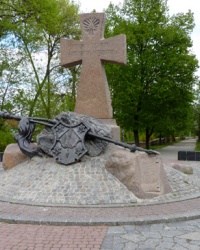 Памятник погибшим украинским казакам