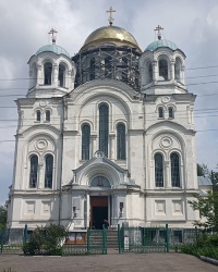 Трех-Анастасиевский кафедральный собор (1884 г.) в г. Глухов