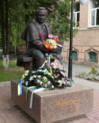 Памятник Тарасу Шевченко в г. Берегово