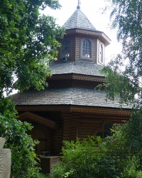Храм Святого Великомученика Димитрия Солунского (Етнографічний комплекс «Українське село») в с. Бузова