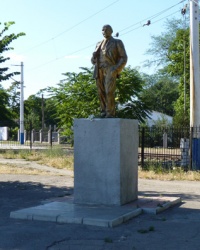 Памятник В.И.Ленину на ж/д г.Мелитополь