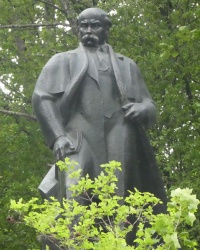 Памятник Тарасу Шевченко в с. Межброды