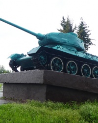 Памятник Танк Т-34 в г. Ахтырка