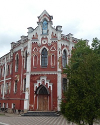 Бывшее ремесленное училище Маклакова (1886 г.) в г. Путивль