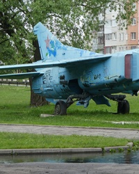 Выставка военной техники под открытым небом в г. Сумы