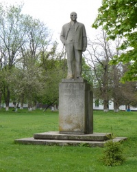 Памятник Ленину в с.Милорадово