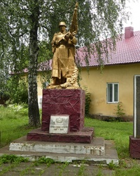 Памятник воинам-односельчанам в с. Зеленов (Кицманский р-н)