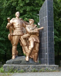 Памятник партизанам в с. Левковцы