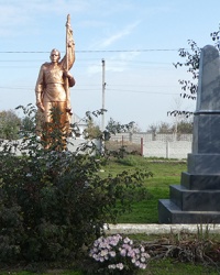 Братская могила партизанской группы, погибшей в 1943-1944 году в с. Большая Знаменка