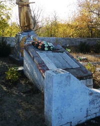 Братская могила советских воинов в с. Малая Лепетиха