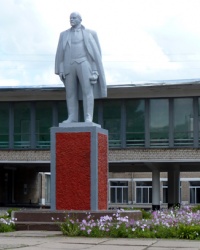 Памятник Ленину (ДК им.Рудника Ленина) в Кривом Роге