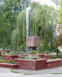 Памятник в честь Великой Октябрьской революции в г.Зеленодольск