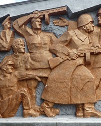 Воинский мемориал (1941 - 1975 гг.) в с. Покровское (Токмакский р-н)