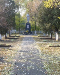Братские могилы (кладбище) в Новои Буге