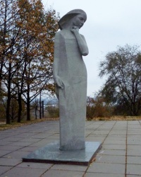 Памятник Скорбящая (Вечная невеста) в Днепропетровске