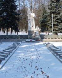 Братская могила на ул.Ватутина г.Кривой Рог