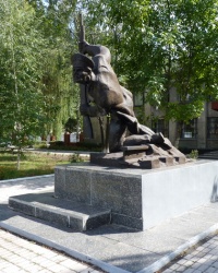 Памятник революционерам (возле вагонного депо) г.Красноармейск