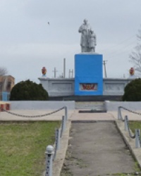 Памятник советским воинам в с.Сергеевка (Софиевский р-н)