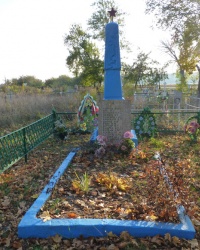Братская могила советских воинов в с.Лелюховка