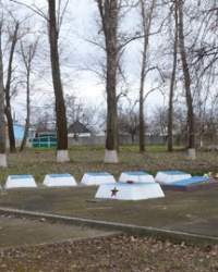 Братская могила в с.Просяное (Нововодолажский р-н)