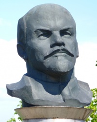 Памятник В.И.Ленину в с. Китайгород
