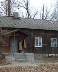 Последний деревянный жилой барак в г. Днепропетровск