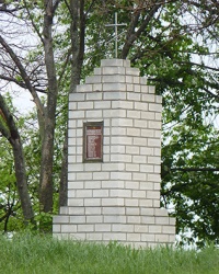 Памятник воинам 1941-1945гг. в с. Селяновка (Царичанский р-н)