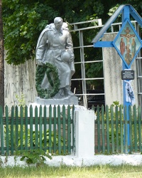 Памятник воинам-односельчанам в с. Пироговцы