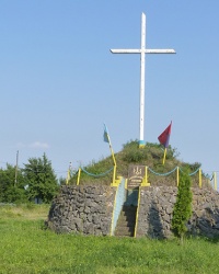 Пам'ятник «Борцям за Волю України» (курган) в с. Хмелівка