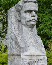 Памятник Герою Советского Союза С.В.Рудневу в г. Яремче