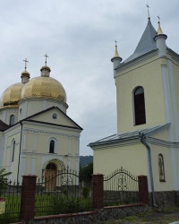 Греко-католицька церква парафії святих безсрібників Косми і Дем’яна (1880) у с.Червоне