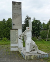 Памятник воинам-односельчанам в с. Червоное