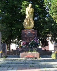 Мемориал советским воинам в с.Марьянское